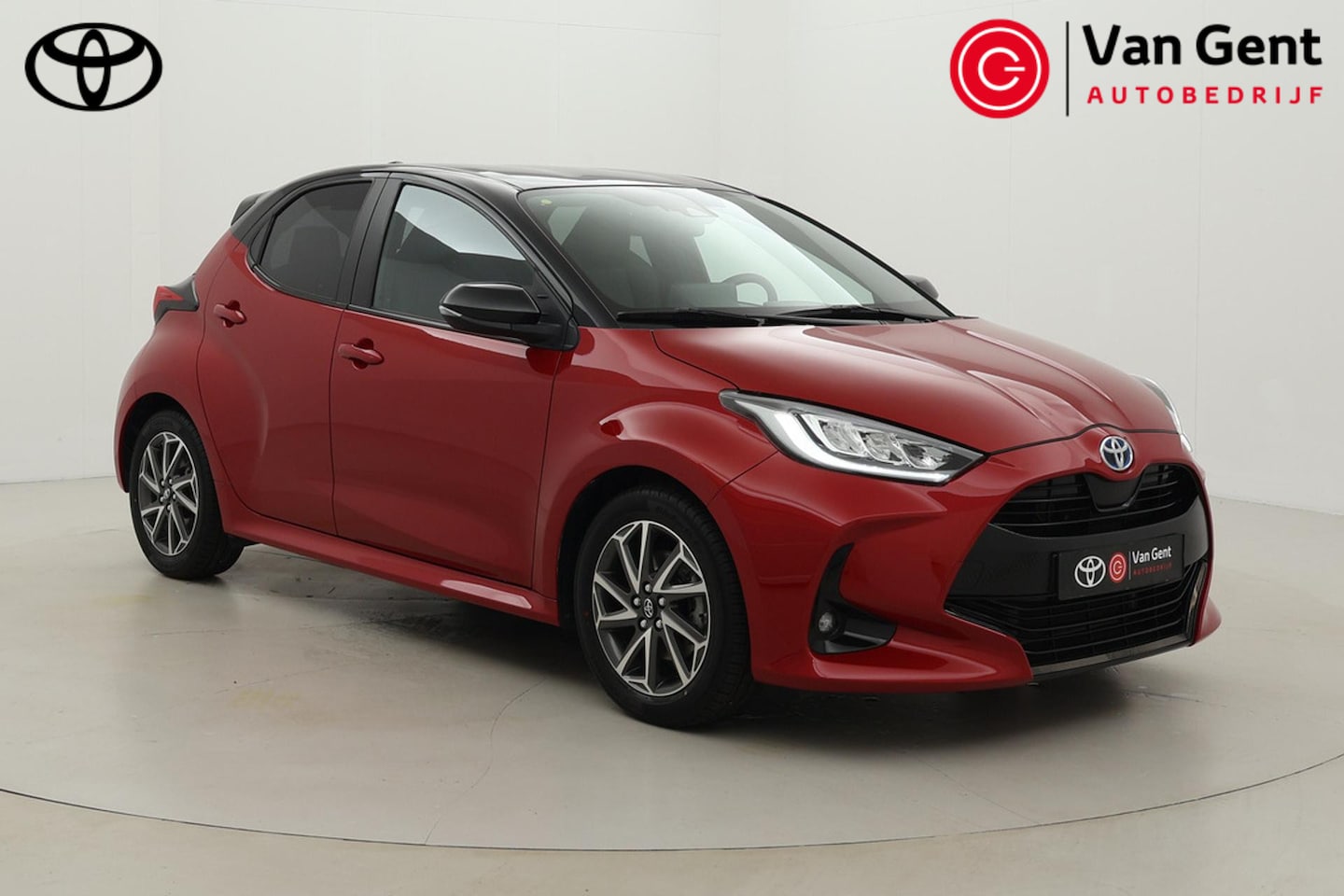 Toyota Yaris - 1.5 Hybrid Dynamic | Apple Carplay / Android Auto | Keyless | Adaptive Cruise | Clima | Ca - AutoWereld.nl