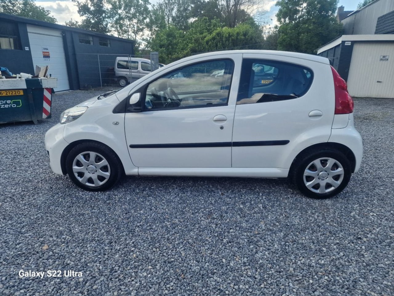 Peugeot 107 - 1.0-12V XS 1.0-12V XS - AutoWereld.nl