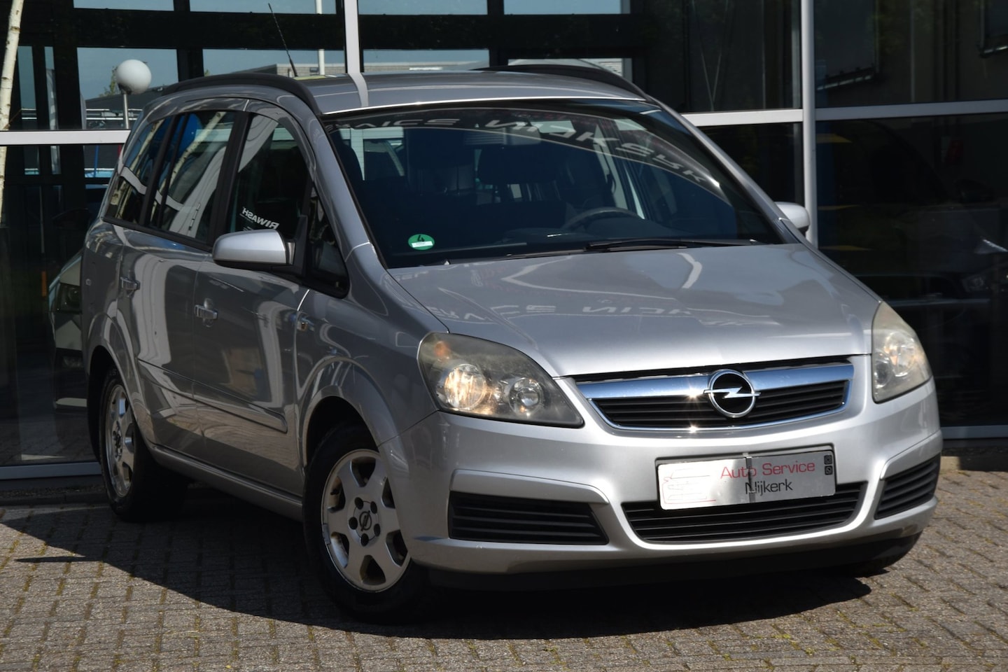 Opel Zafira - 1.8 Enjoy Airco 7 Persoons Trekhaak Lm-Velgen Apk - AutoWereld.nl