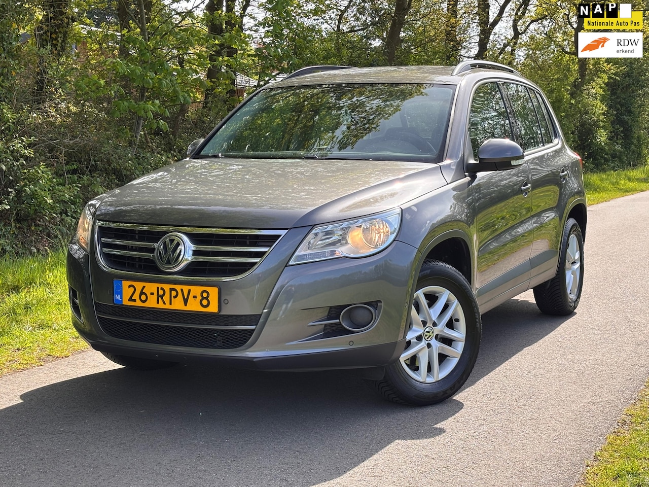 Volkswagen Tiguan - 1.4 TSI Comfort&Design | Cruise control + Navi Nu € 5.950,- !!! - AutoWereld.nl