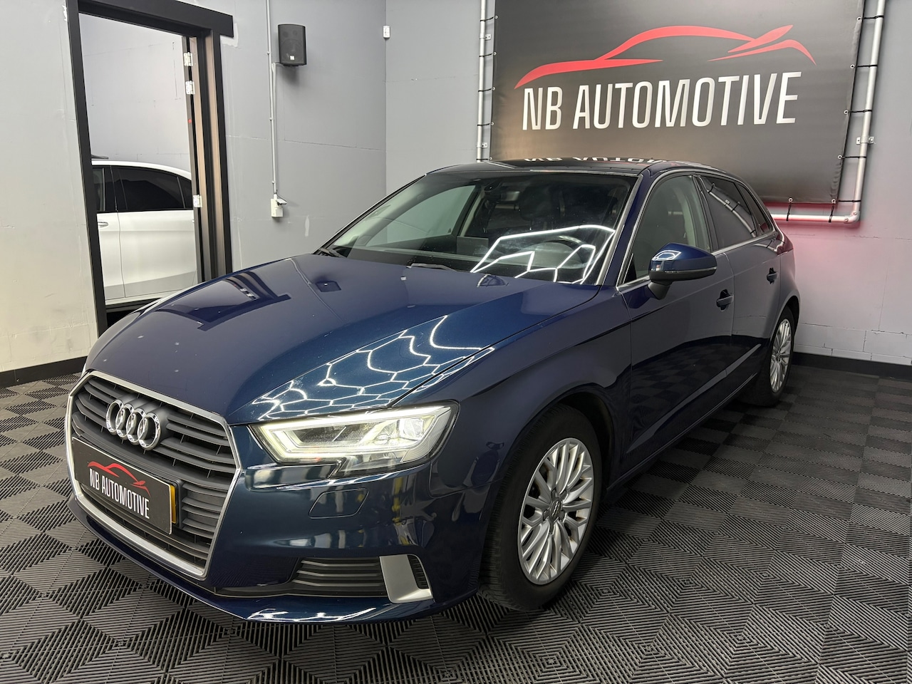 Audi A3 Sportback - 1.0 TFSI Sport Lease Edition 1.0 TFSI Sport Lease Edition - AutoWereld.nl