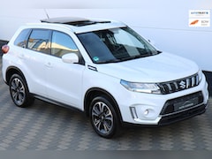 Suzuki Vitara - 1.5 Hybrid Style Pano Camera Carplay LUXE