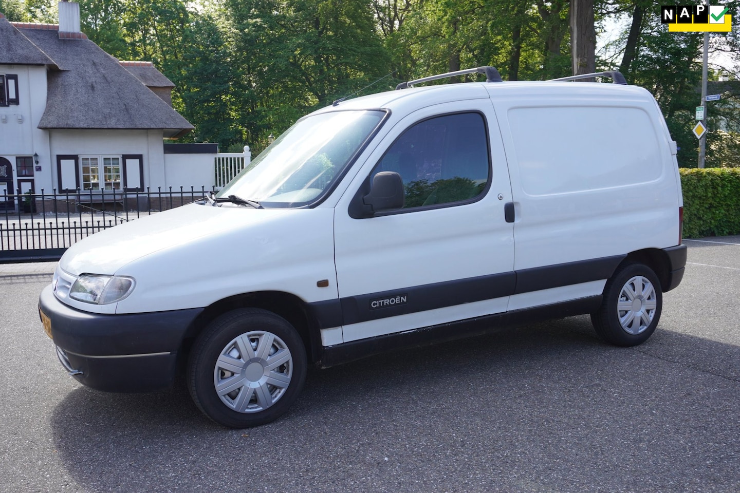 Citroën Berlingo - 1.4i 600 Stuurbekrachtiging Trekhaak - AutoWereld.nl