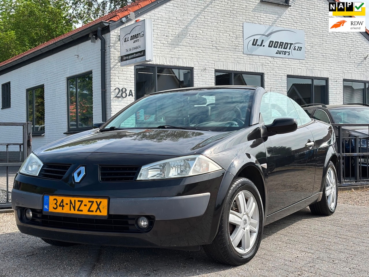 Renault Mégane coupé cabriolet - 2.0-16V Privilège Luxe airco/netjes! - AutoWereld.nl