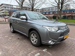 Mitsubishi Outlander - 2.0 PHEV Hybrid Business Edition Climate Cruise