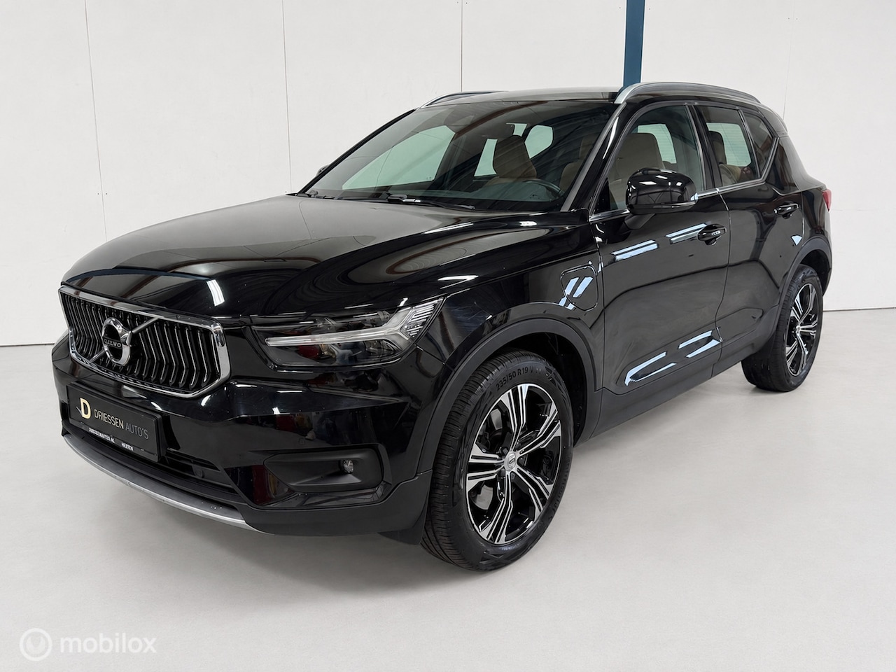 Volvo XC40 - 1.5 T5 Recharge Inscription 1E EIGENAAR / BTW AUTO - AutoWereld.nl