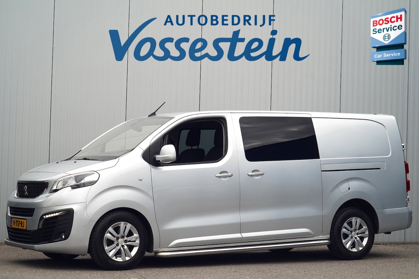 Peugeot Expert - 231L 2.0 BlueHDI 180 DC Premium Pack / 5 Pers. / Head-Up / Xenon / Navi / Trekhaak / Autom - AutoWereld.nl
