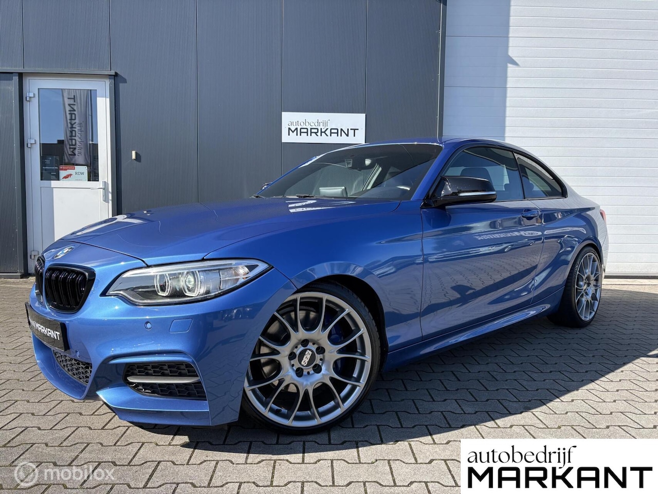 BMW 2-serie Coupé - M235i M Performance Harman / Leder / Apple - AutoWereld.nl