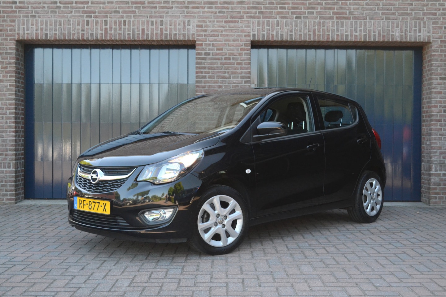 Opel Karl - 1.0 ecoFLEX Edition | Parkeersensoren | Bluetooth | Cruise | Airco | NAP - AutoWereld.nl
