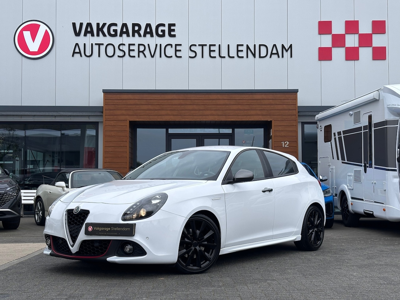 Alfa Romeo Giulietta - 1.4 Turbo MultiAir Super|BOSE|Stoelverw|Sportstoelen|PDC|Cruise Contr - AutoWereld.nl