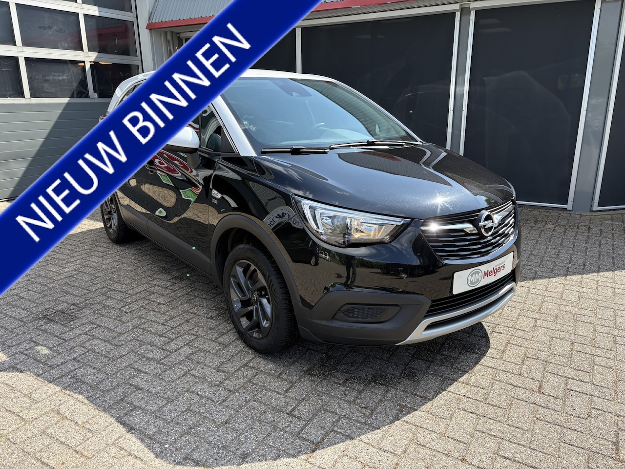 Opel Crossland X - 1.2 Turbo 120 Jaar Edition 1.2 Turbo 120 Jaar Edition - AutoWereld.nl