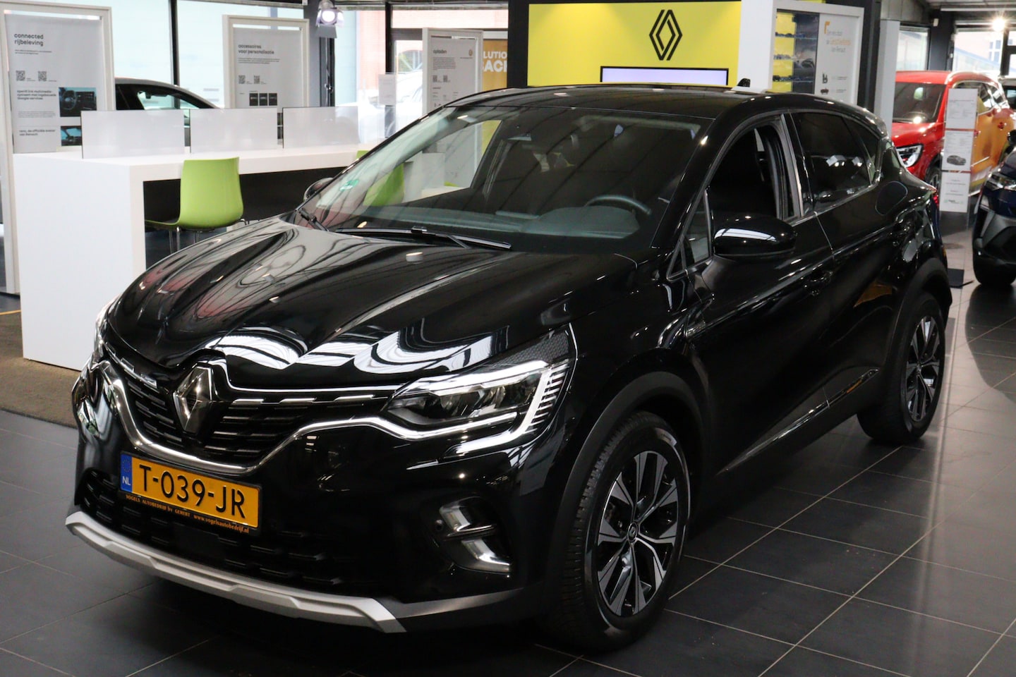 Renault Captur - 1.6 E-Tech full hybrid 145 techno - AutoWereld.nl