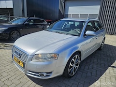 Audi A4 Avant - 3.2 FSI quattro S-LINE AUTOMAATBAK STORING RIJDBAAR VASTEPRIJS