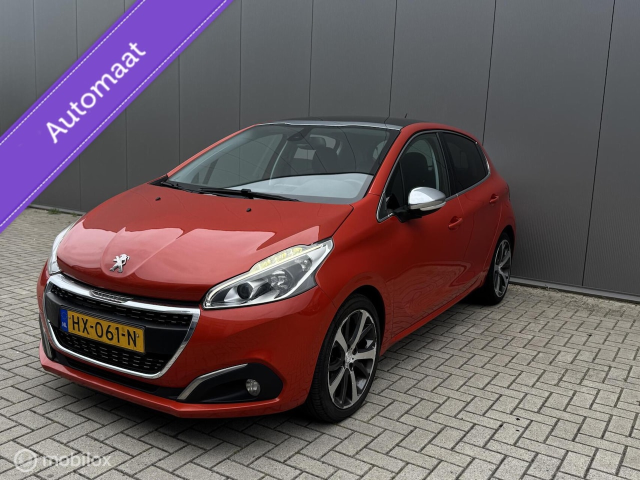 Peugeot 208 - 1.2 PureTech Première 1.2 PureTech Première,Volle-Automaat,CarPlay,A/C - AutoWereld.nl