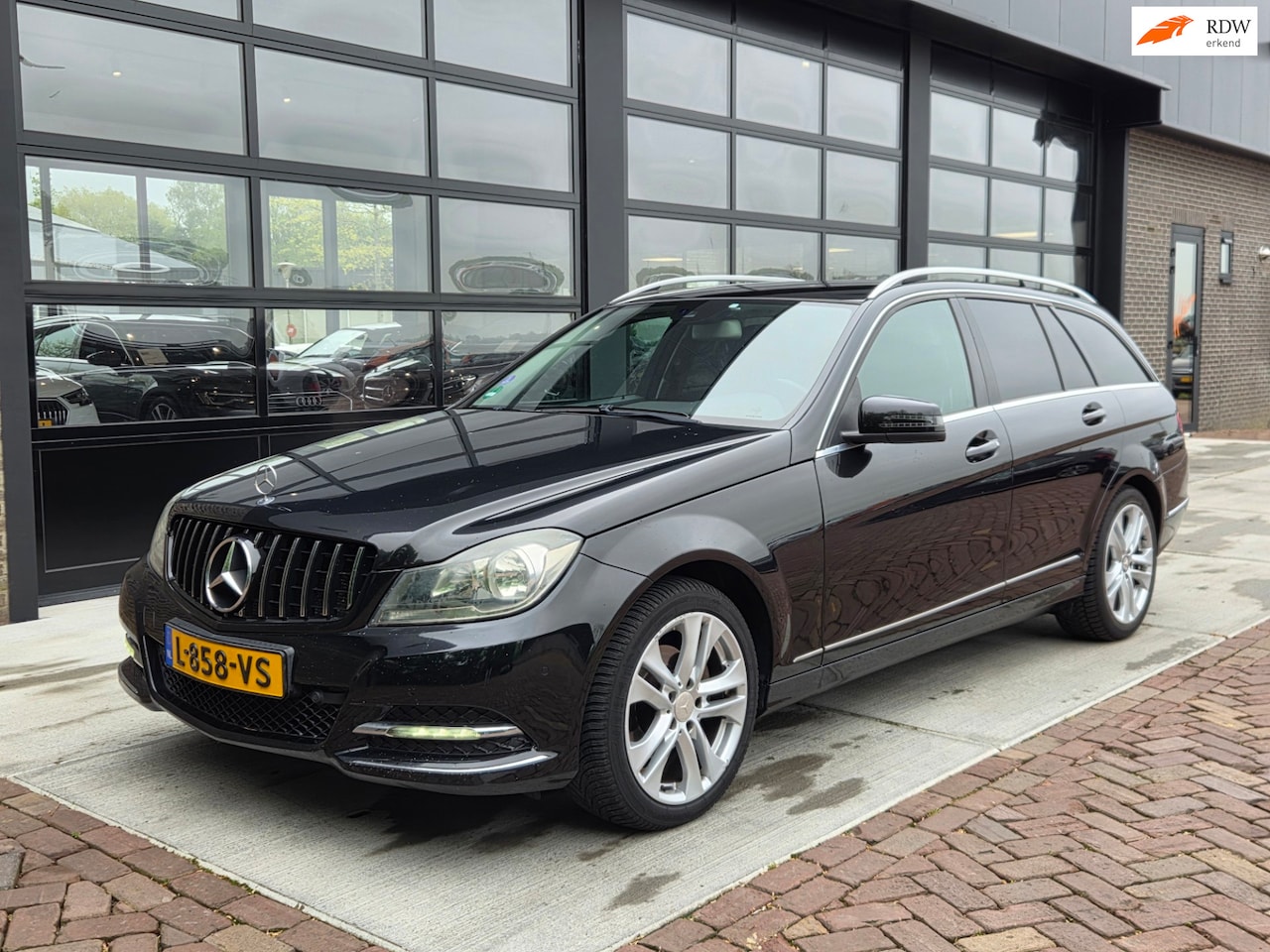 Mercedes-Benz C-klasse Estate - 180 Business Class Avantgarde | Autm | 1/2 Leer | Navi | - AutoWereld.nl