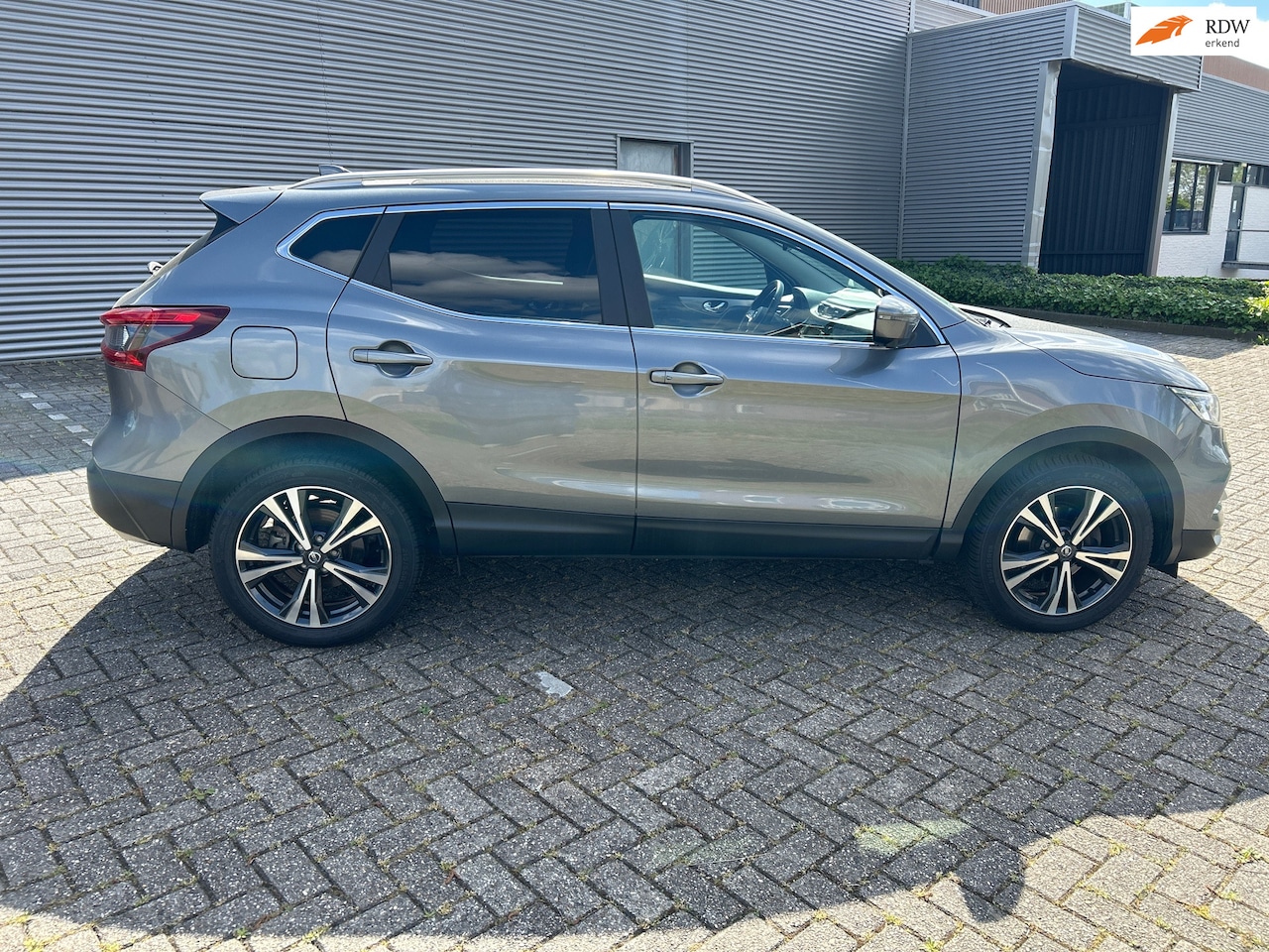 Nissan Qashqai - 1.3 DIG-T Tekna automaat Pano dak - AutoWereld.nl