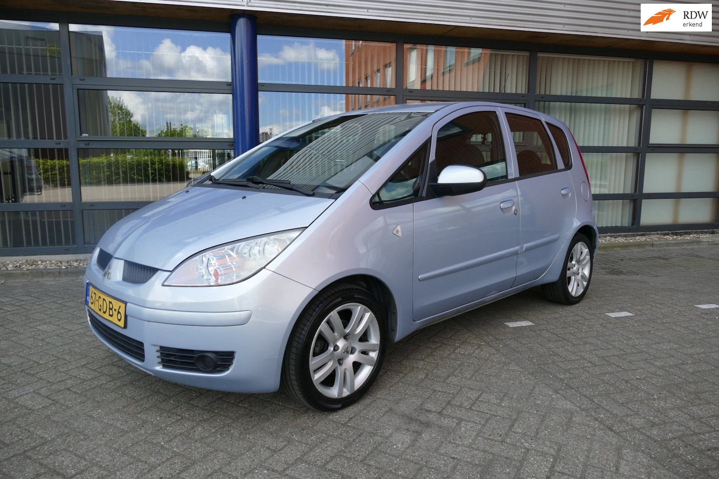 Mitsubishi Colt - 1.3 Incharge+ Airco Apk 4-5-2027 - AutoWereld.nl