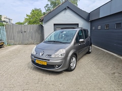 Renault Grand Modus - 1.2 TCE Exception, Panoramadak, Pakeersensoren, Climate control, Cruise control, Trekhaak