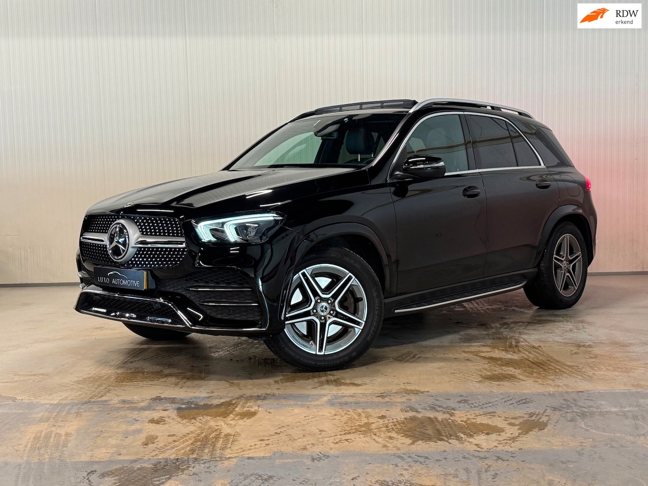 Mercedes-Benz GLE-Klasse - 350 e 4MATIC | PANO | AMG | MEMORY SEATS | CAMERA | AMBIANCE | TREKHAAK - AutoWereld.nl