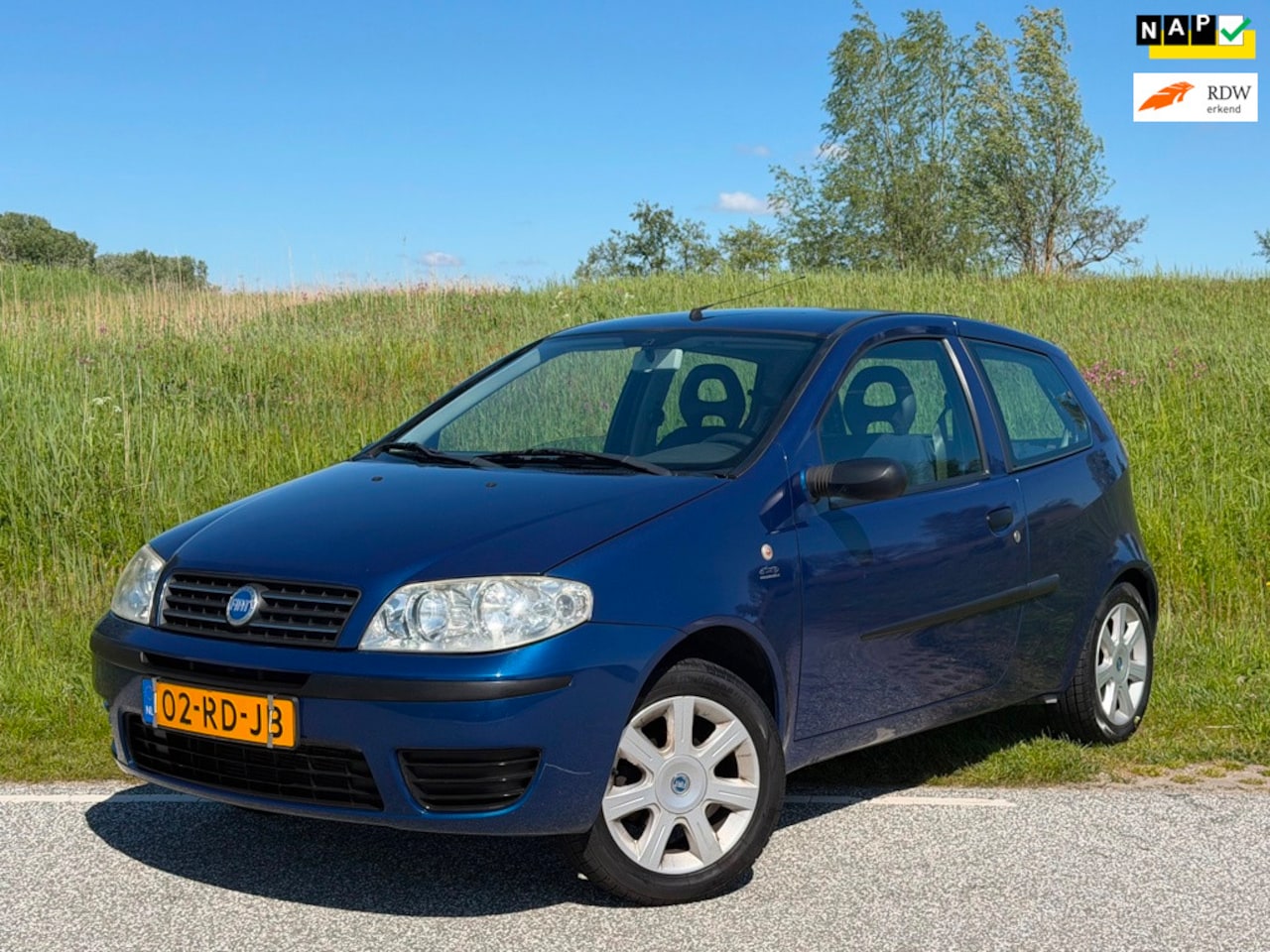 Fiat Punto - 1.2 / NAP / APK / AIRCO / RIJDT GOED - AutoWereld.nl