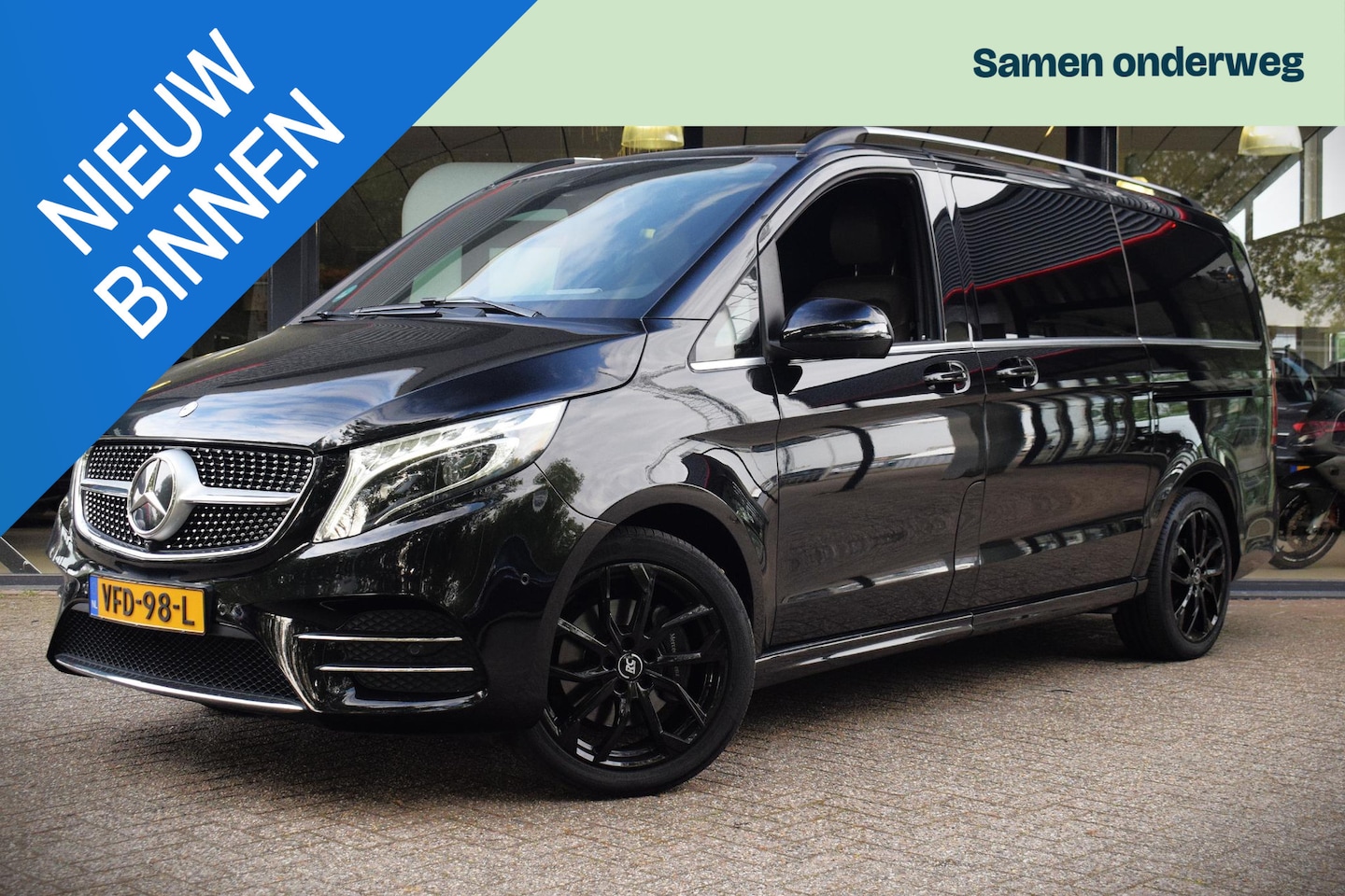 Mercedes-Benz V-klasse - 300d 4-MATIC Lang DC |DUBBELE DEUR|TREKHAAK| - AutoWereld.nl