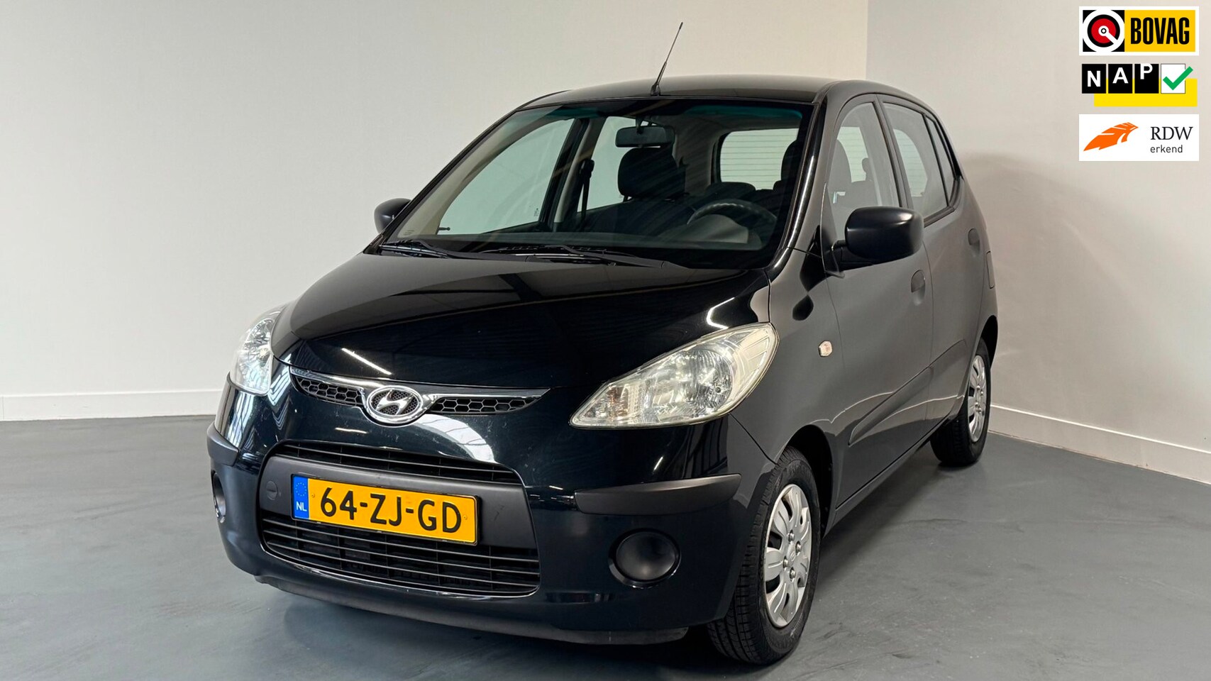 Hyundai i10 - 1.1 Active Cool | NL-AUTO | AIRCO | NIEUWE DISTRIBUTIERIEM | - AutoWereld.nl