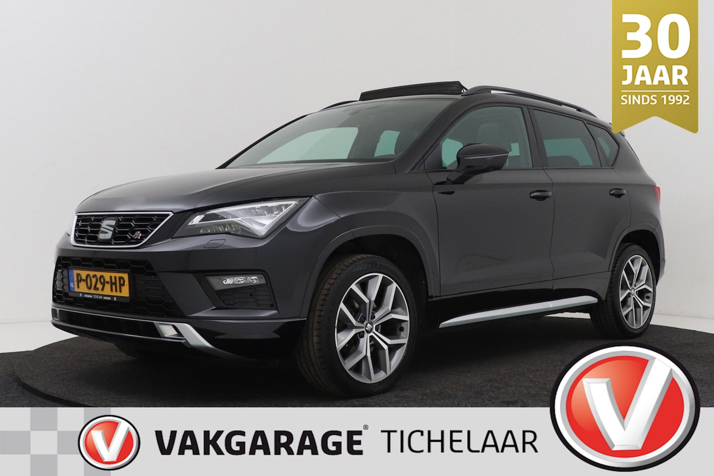 SEAT Ateca - 1.5 TSI FR Xcellence Business Intense | Uitklap Trekhaak | Panoramadak | CarPlay | Camera - AutoWereld.nl