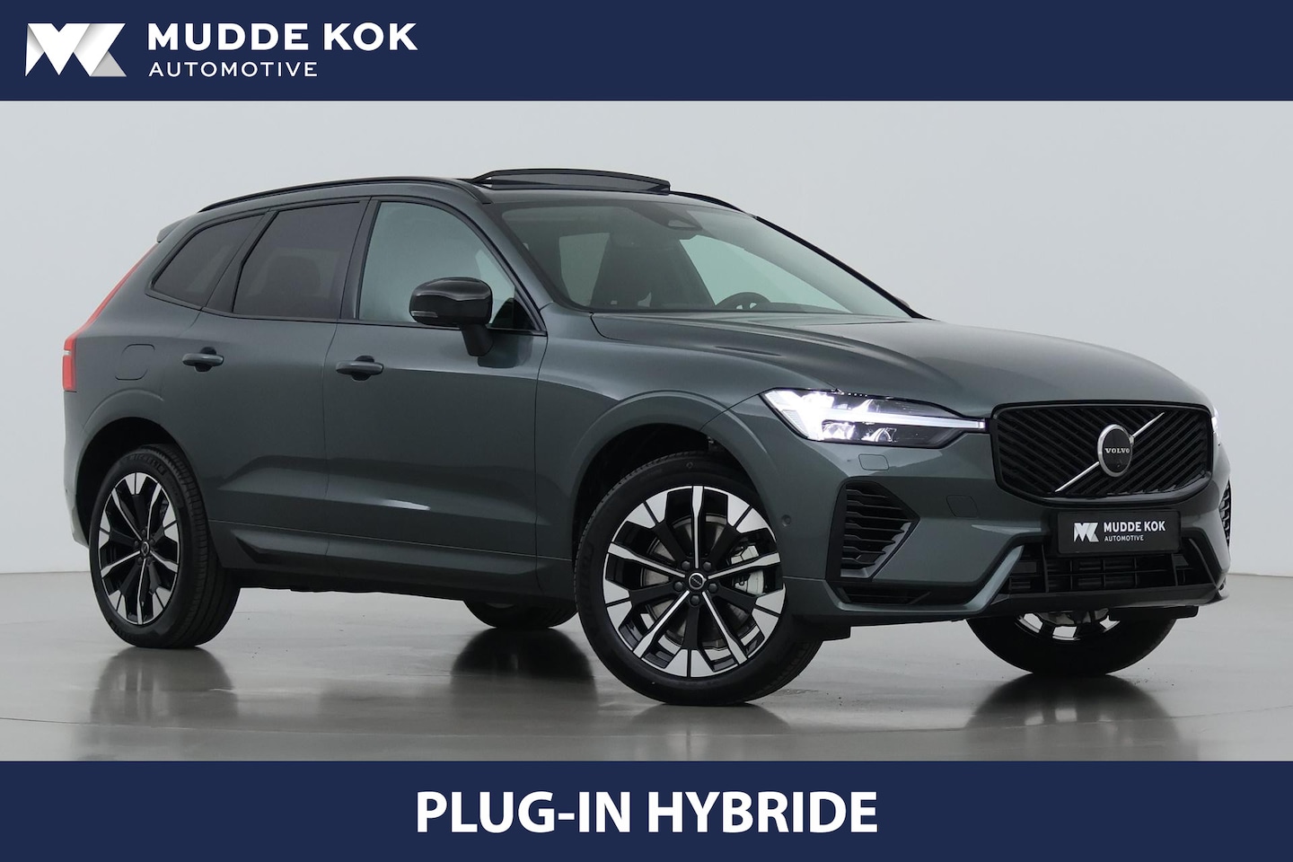 Volvo XC60 - T8 Plug-in hybrid Ultra Dark | Head-Up | Panoramadak | 360° Camera | ACC | harman/kardon | - AutoWereld.nl