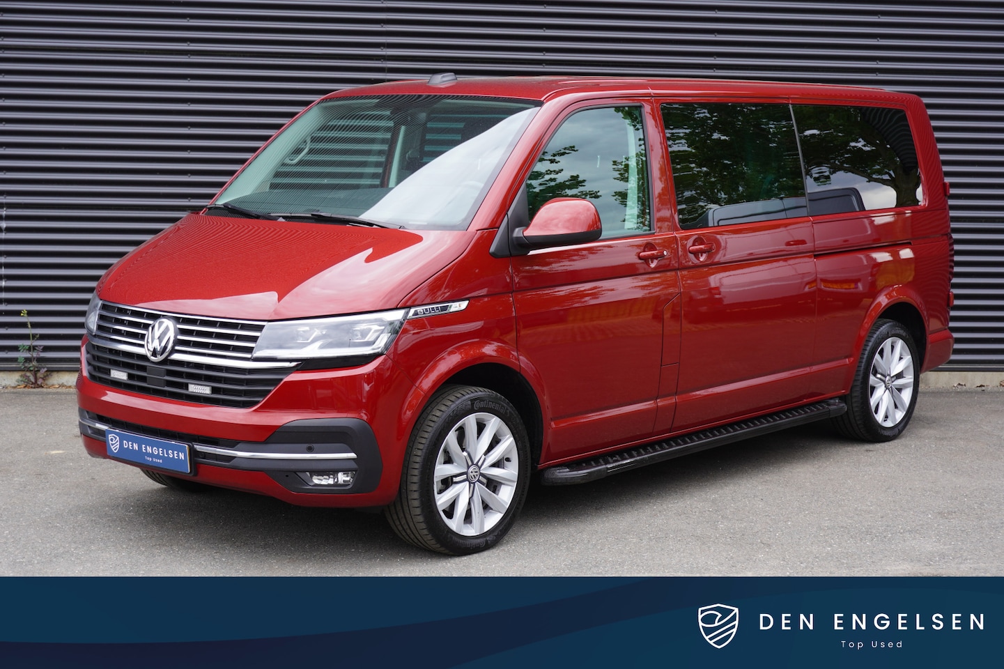 Volkswagen Transporter - 204pk Automaat L2H1 Bulli dubbele cabine LED Trekhaak Digitaal Dashboard Leder Navigatie A - AutoWereld.nl