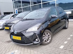 Toyota Yaris - 1.5 Hybrid Dynamic Automaat 100pk | 16'' Lichtmetalen velgen | Cruise control | BTW-auto |