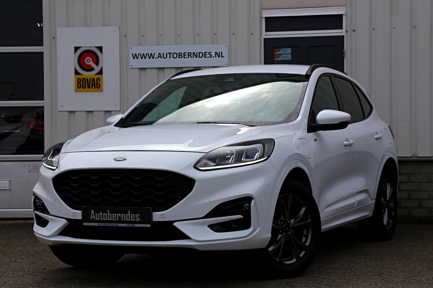 Ford Kuga - 2.5 PHEV ST-Line*Perfect Ford Onderh.*Keyless Entry+Go/Camera/Stoelverw.V+A/Stuurwielverw. - AutoWereld.nl