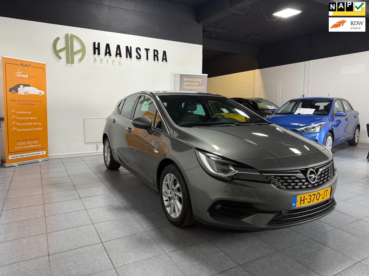 Opel Astra - 1.2 Elegance Apple-Carplay Navigatie NL Auto! NAP - AutoWereld.nl