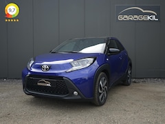 Toyota Aygo X - 1.0-l-VVT-i Team D Dealeronderh. / Achteruitrijcamera / DAB radio / Smartphone Integratie