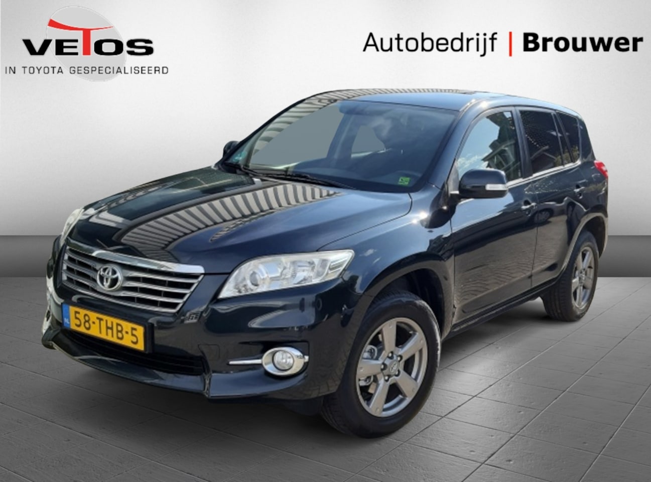 Toyota RAV4 - 2.0 VVTi Executive Business Automaat 4WD/Trekhaak/Camera/Cruise- - AutoWereld.nl