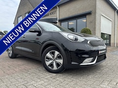 Kia Niro - 1.6 GDi Hybrid DynamicLine Automaat Navigatie / Carplay / Camera