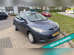 Mazda 2 - 2 1.3 TS 75pk 5-deurs Airco Trekhaak Historie Degelijke Jap