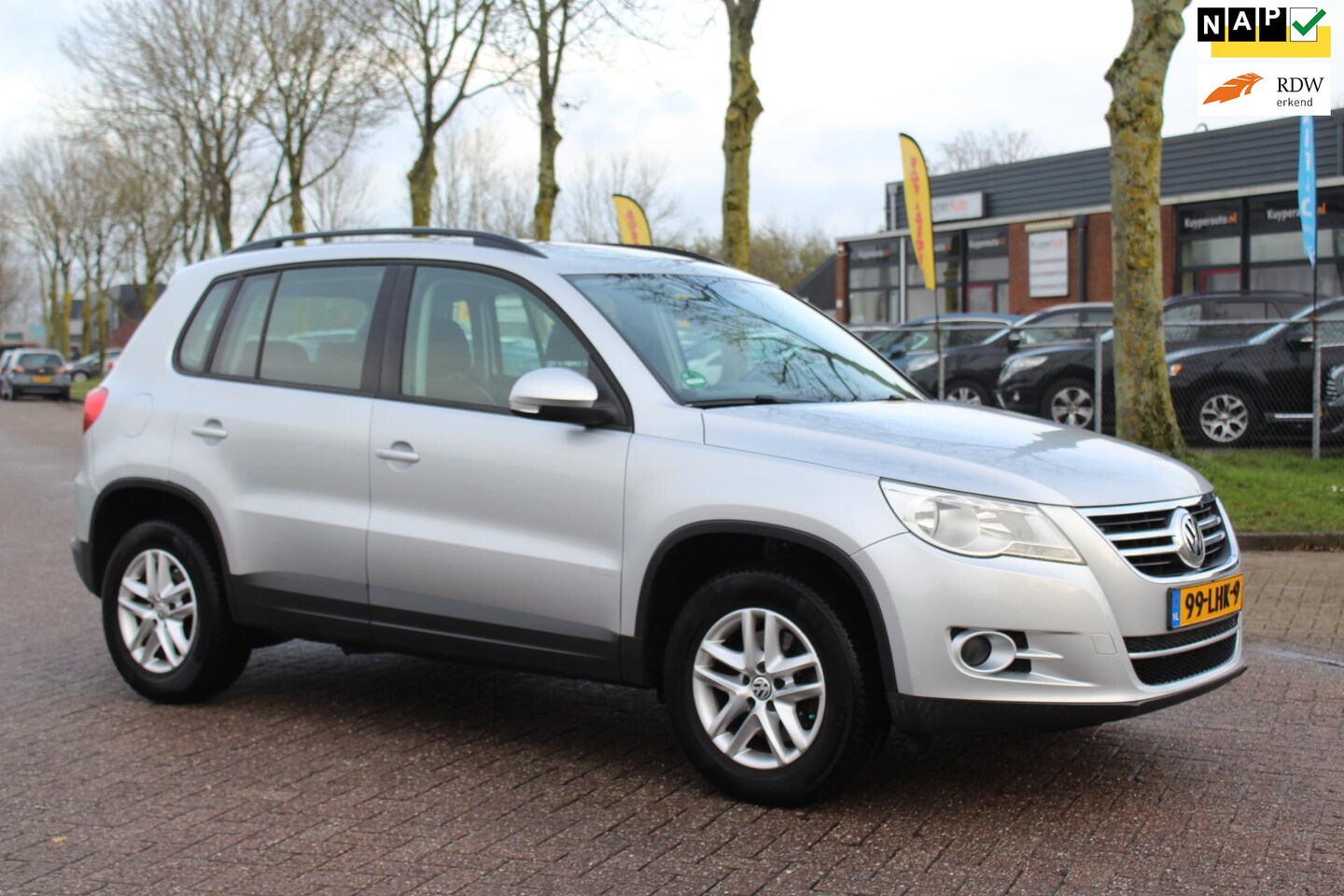 Volkswagen Tiguan - 1.4 TSI Comfort&Design nap ,, rijklaar prijs multimedia leder trekhaak km nap - AutoWereld.nl