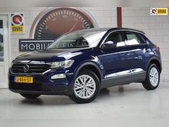 Volkswagen T-Roc - 1.0 TSI Style, TREKHAAK, ALLSEASON, ALS NIEUW GARANTIE