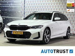 BMW 3-serie Touring - 330e M-sport/SHADOW-LINE/PANO/19"/CAM/ACC