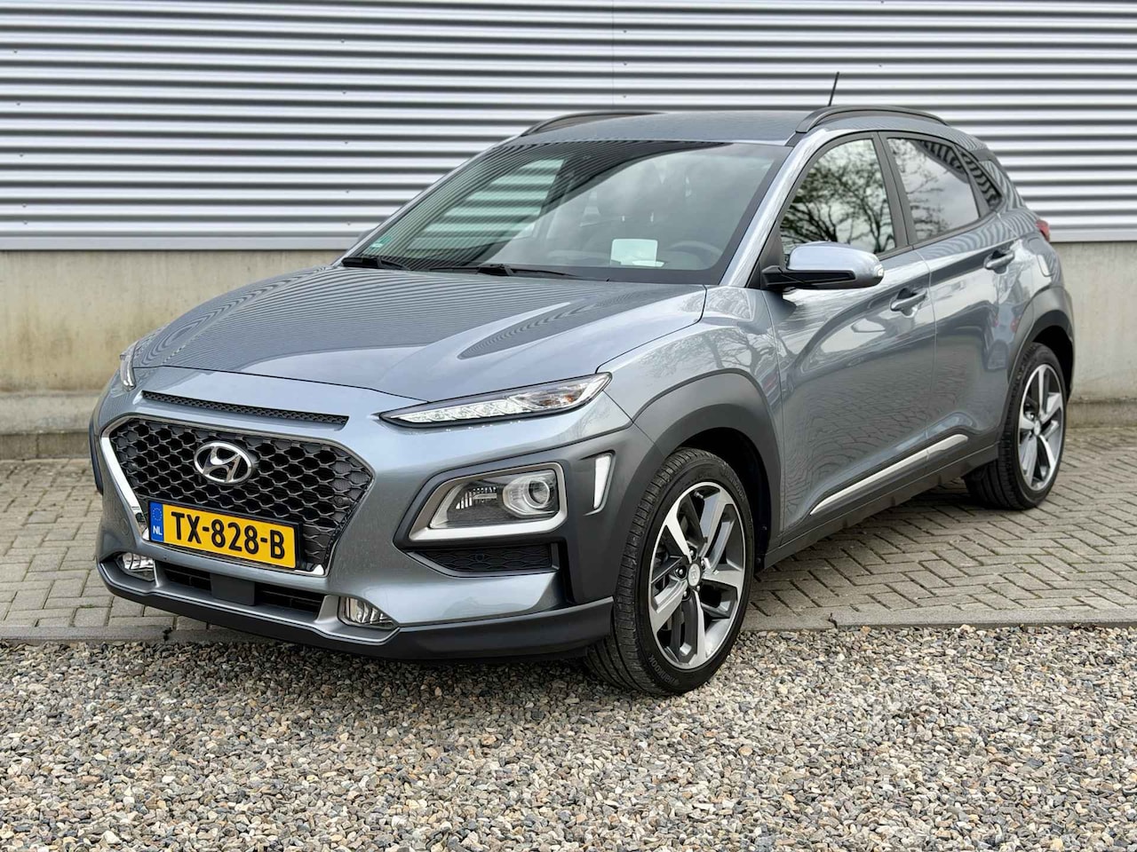 Hyundai Kona - 1.6 T-GDI Premium 4WD Automaat [ Full option, dealer oh, apple car ] - AutoWereld.nl