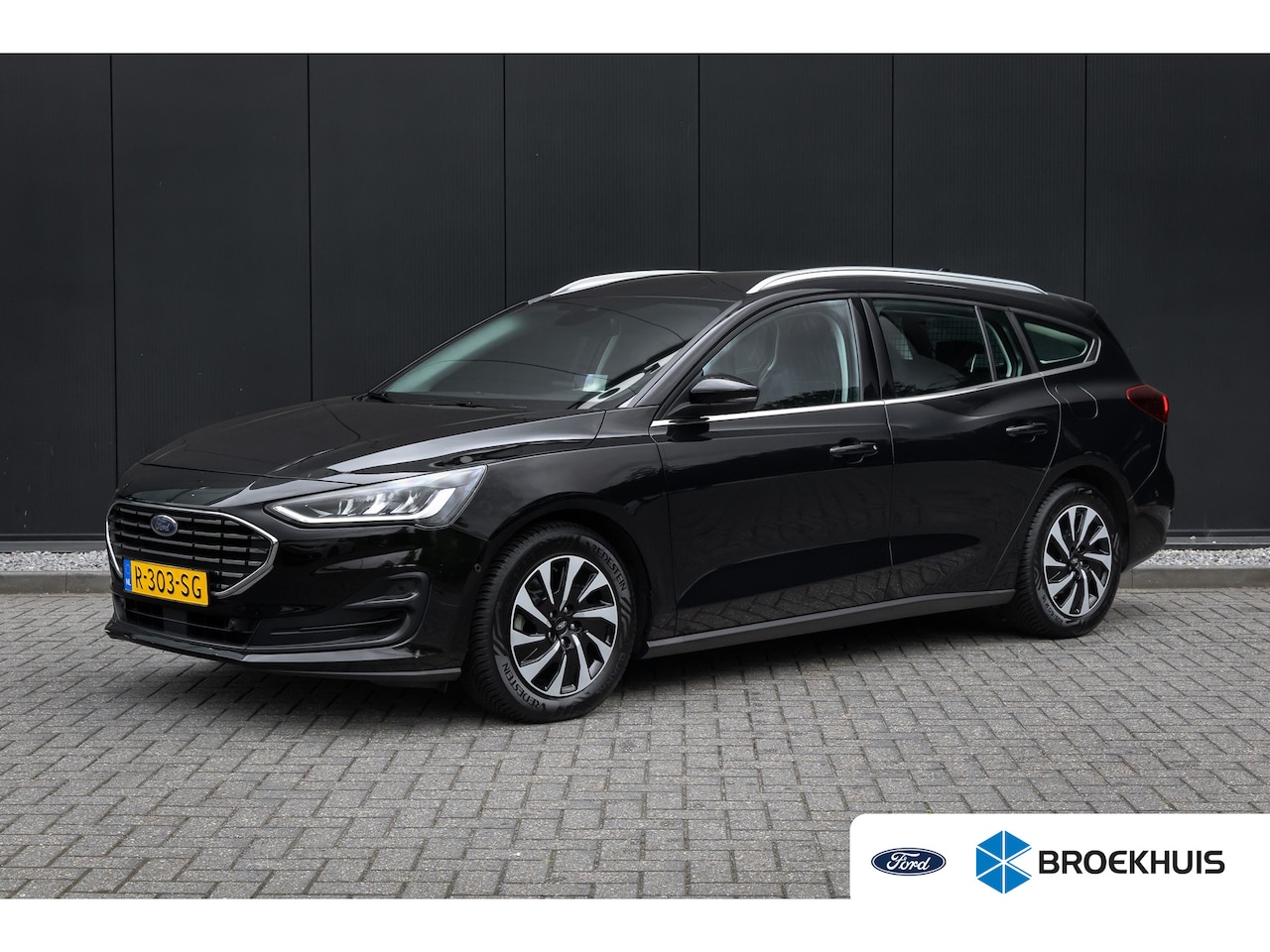 Ford Focus Wagon - 1.0 EcoBoost Hybrid Titanium | Adaptieve cruise | Dodehoek detectie | Head-up display | LE - AutoWereld.nl