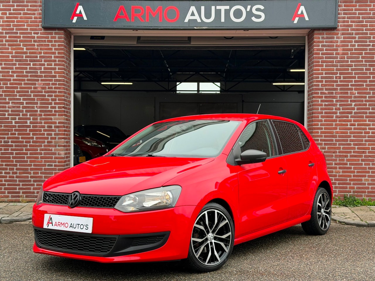 Volkswagen Polo - 1.2 Easyline | Airco | Navi | Rijklaar - AutoWereld.nl
