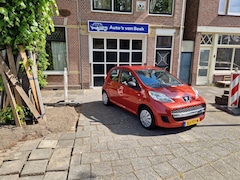 Peugeot 107 - 1.0-12V XR 5DRS APK 6-2027