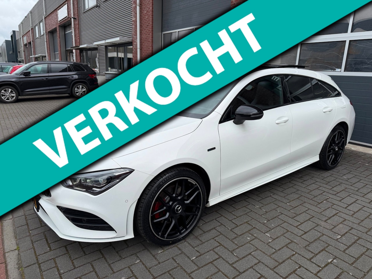 Mercedes-Benz CLA-klasse Shooting Brake - 250 e AMG Pano Burmester - AutoWereld.nl