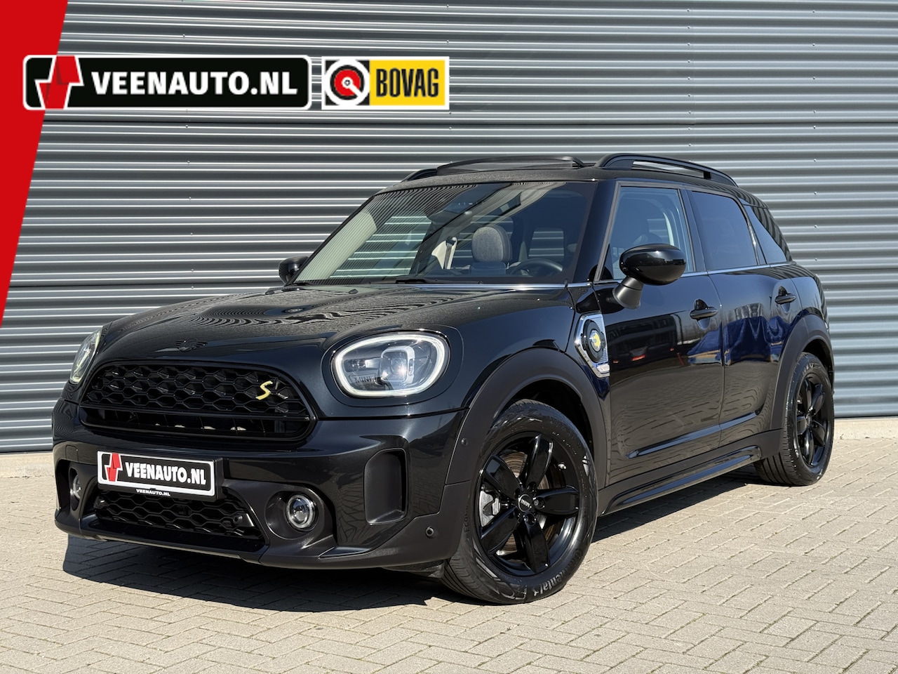 MINI Countryman - 2.0 Cooper SE ALL4 Pano/H&K/Camera/Apple - AutoWereld.nl