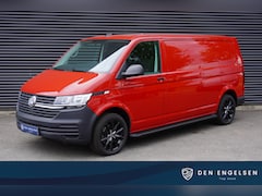 Volkswagen Transporter - 150PK Automaat L2H1 Apple Carplay Camera Cruise 18" Velgen Sidesteps PDC Standkachel Stoel