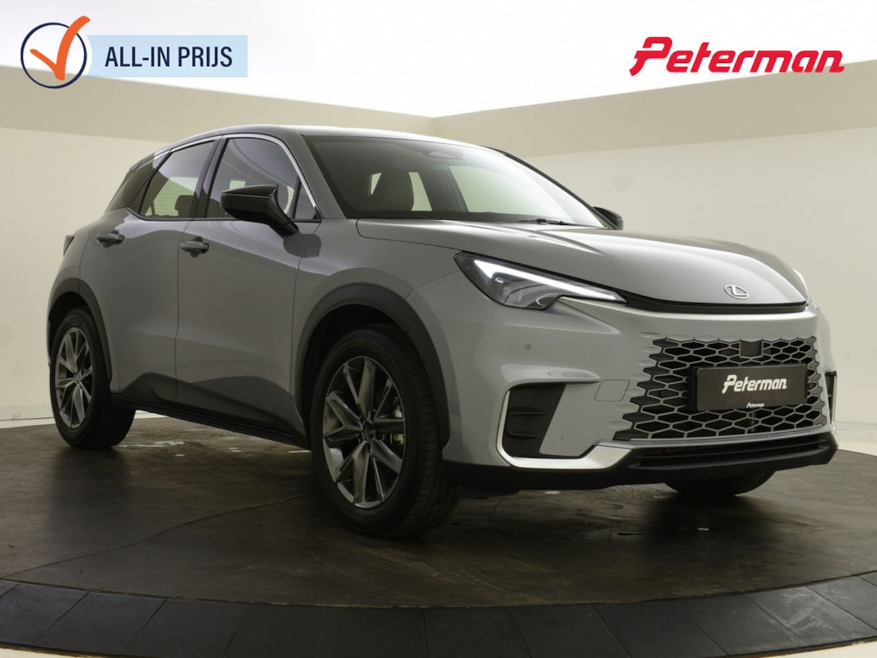 Lexus LBX - Elegant 2WD | Leder | PDC | Blindspot | Stoel/stuurverw. | - AutoWereld.nl