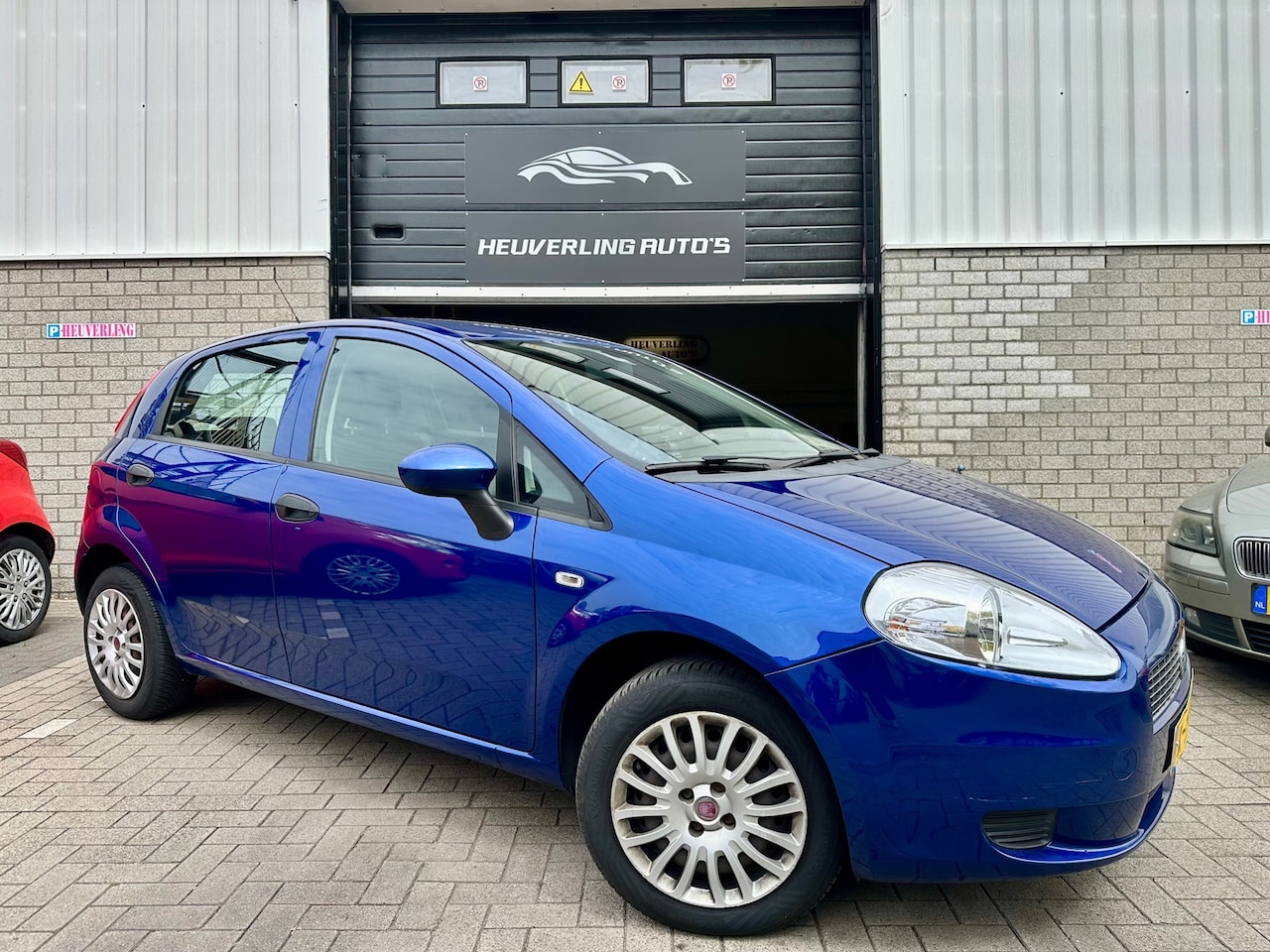 Fiat Grande Punto - 1.4 Active | Carplay | APK | 5 Drs - AutoWereld.nl
