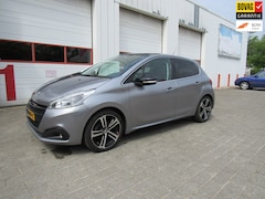 Peugeot 208 - 1.2 PureTech GT-Line Panodak CarPlay/Camera 2019
