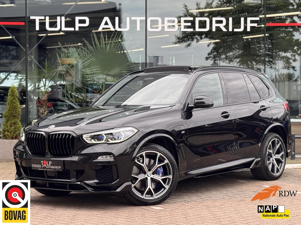 BMW X5 - xDrive45e M-SPORT HUD AERO SFEER PANO H&K LASER 360 - AutoWereld.nl